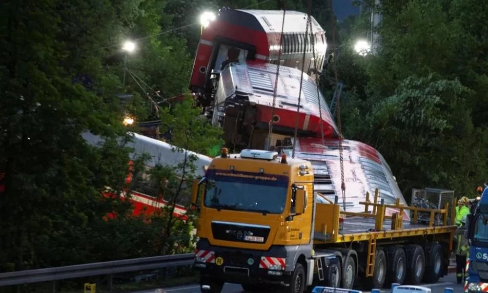 Γερμανία: Ακόμη μια σορός από το σιδηροδρομικό δυστύχημα - 5 νεκροί